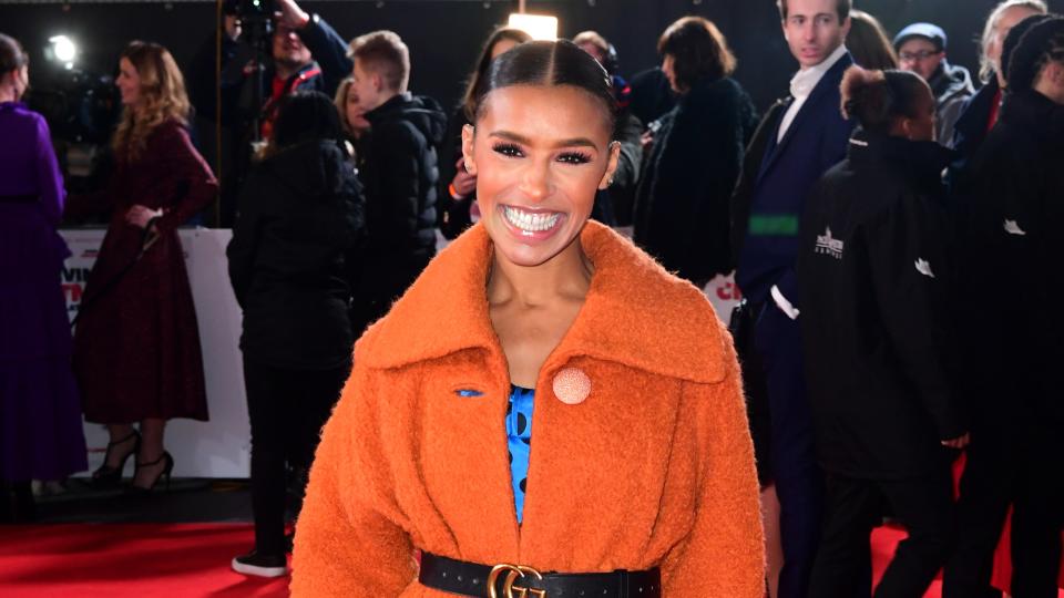 <p>Melody Thornton sang with Roberts in the pop group between 2003 and 2010.</p>