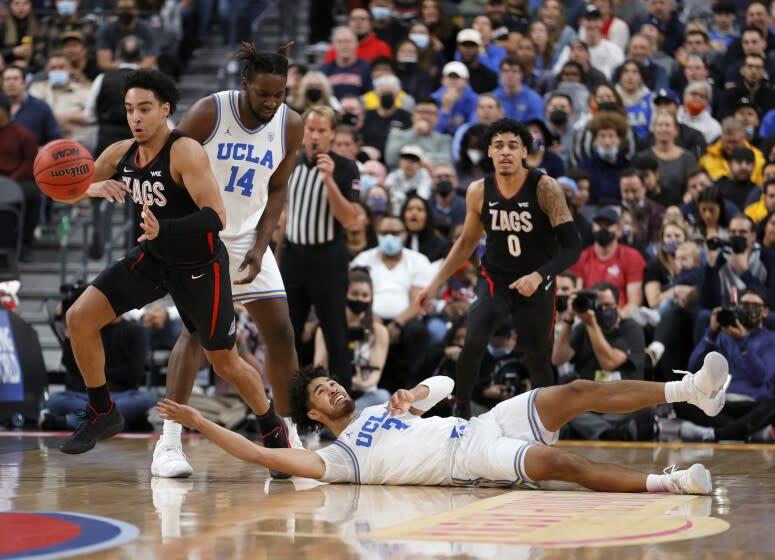 LAS VEGAS, NEVADA - NOVEMBER 23: Andrew Nembhard #3 of the Gonzaga Bulldogs steals the ball from Johnny Juzang #3 of the UCLA Bruins during the championship game of the Good Sam Empire Classic basketball tournament at T-Mobile Arena on November 23, 2021 in Las Vegas, Nevada. (Photo by Ethan Miller/Getty Images)