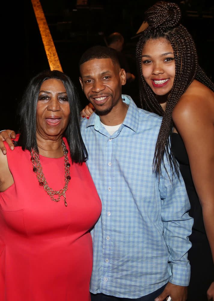 Aretha Franklin, son Kecalf Cunningham and grandaughter Victorie Cunnigham pose backstage at the hit musical