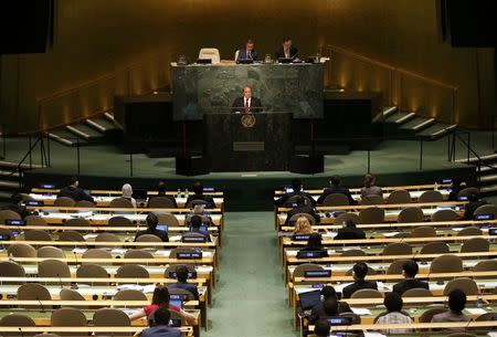 Prime Minister Muhammad Nawaz Sharif of Pakistan addresses attendees during the 70th session of the United Nations General Assembly at the U.N. Headquarters in New York, September 30, 2015. REUTERS/Mike Segar