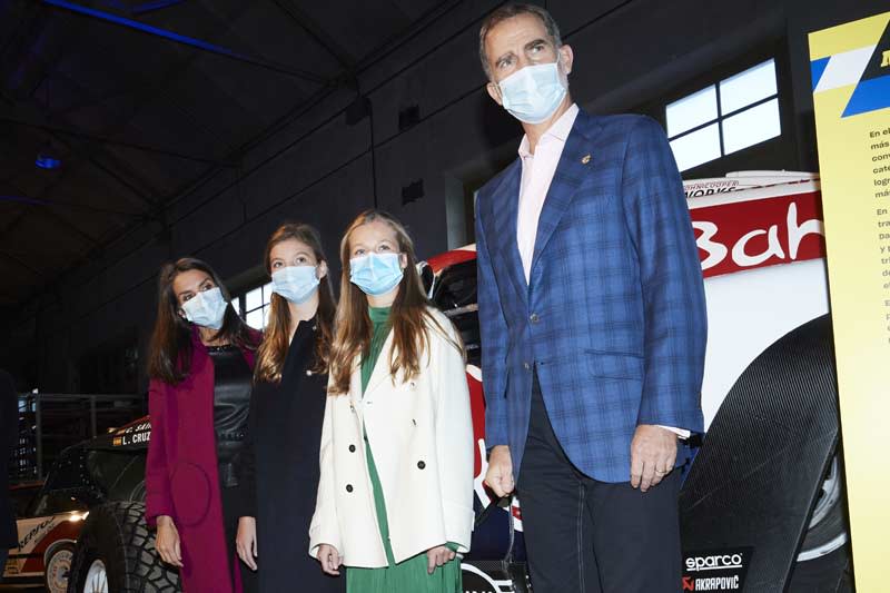 Rey Felipe, reina Letizia, princesa Leonor e infanta Sofía