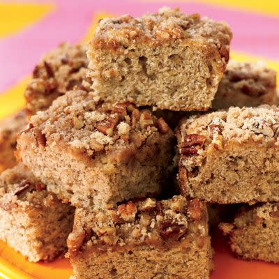 Banana Cake with Pecan-Crumb Topping