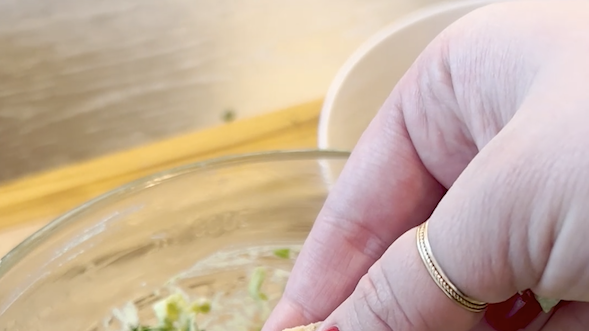 green goddess on a pita chip