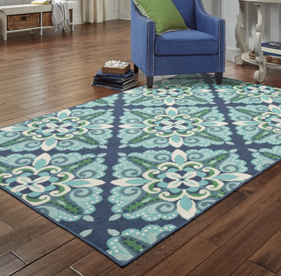 The best places to buy cheap area rugs