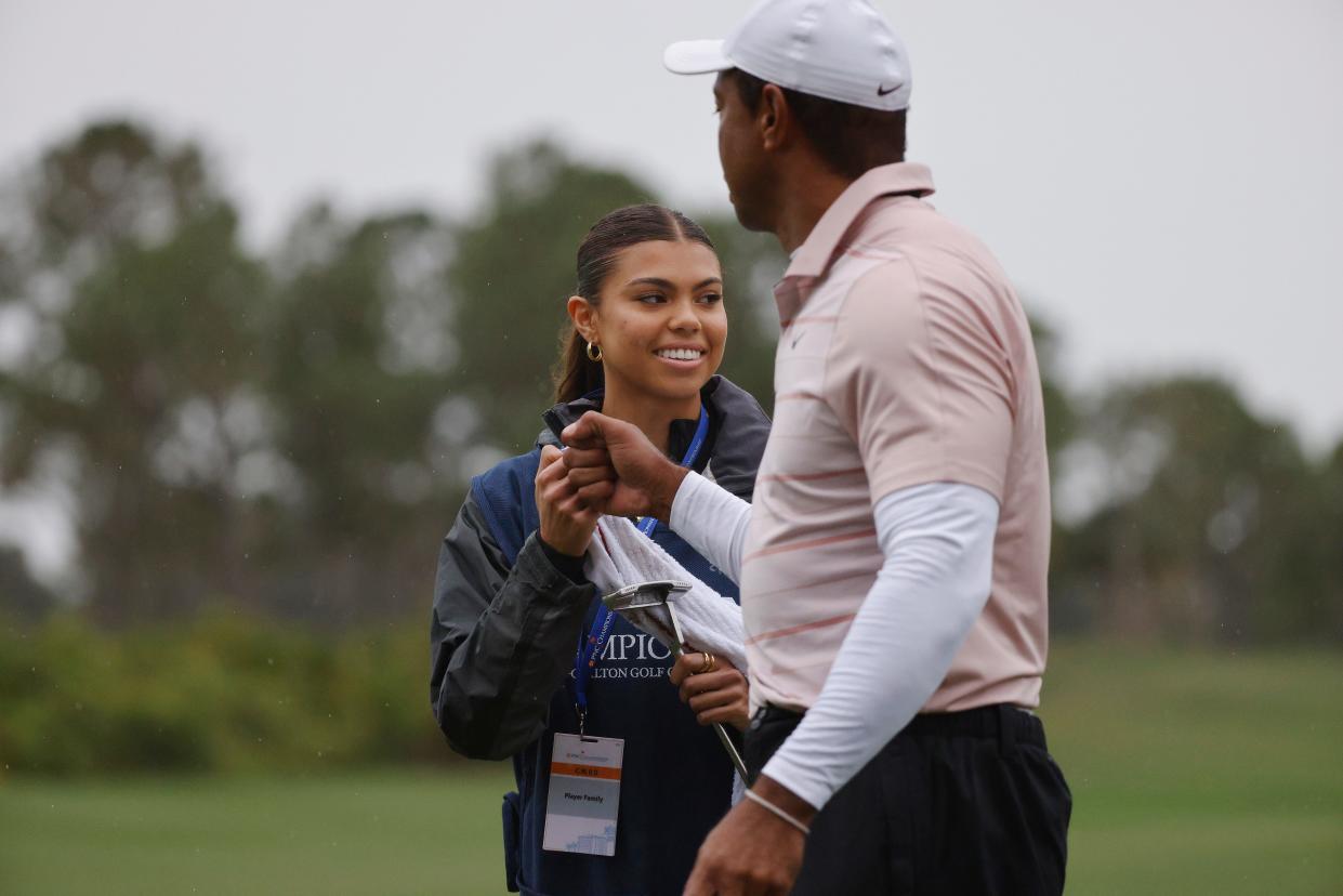 Tiger Woods 16 Year Old Daughter Sam Acted As His Caddie For The First Time Here Are 5 Photos 