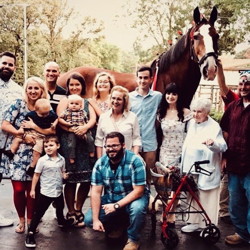 Jessie Winters, second from right, on her last trip to visit family in St. Louis, MO.