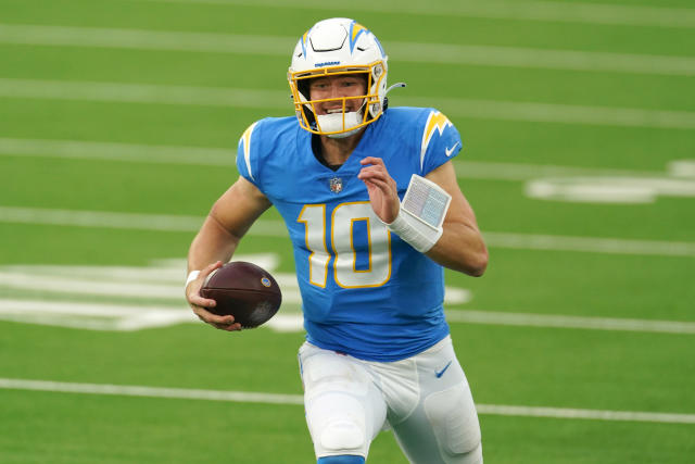 LOOK: Twitter hilariously roasts Chargers' Justin Herbert after