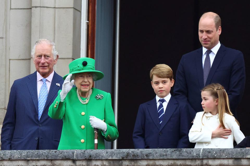 <p>Later that weekend, they stand on the balcony once again for more <a href="https://www.harpersbazaar.com/celebrity/latest/g40118394/photos-queen-elizabeth-platinum-jubilee/" rel="nofollow noopener" target="_blank" data-ylk="slk:Platinum Jubilee;elm:context_link;itc:0;sec:content-canvas" class="link ">Platinum Jubilee</a> celebrations. </p>