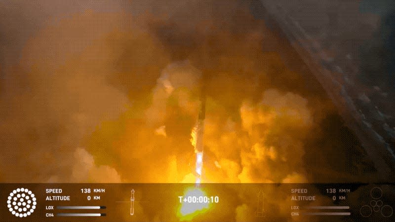 Starship blasting off on its third test flight. - Gif: SpaceX/Gizmodo