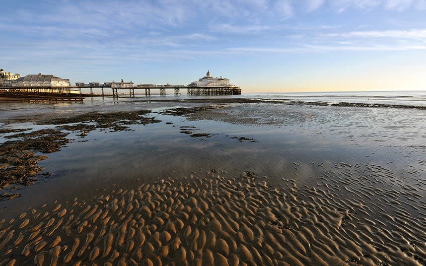 Eastbourne: steeped in history but moving with the times - oversnap