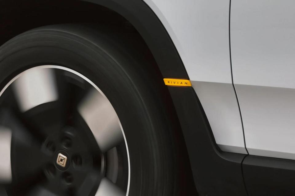 rivian r2 electric suv