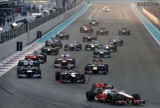 Lewis Hamilton leads the field at the start of the Abu Dhabi Grand Prix. The British former world champion went out on lap 20 due to a power failure