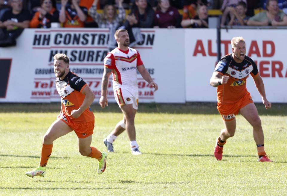 Castleford’s Danny Richardson, left, scored a drop goal in golden-point extra-time to seal a 17-16 victory over Catalans Dragons in the Betfred Super League (Richard Sellers/PA) (PA Wire)