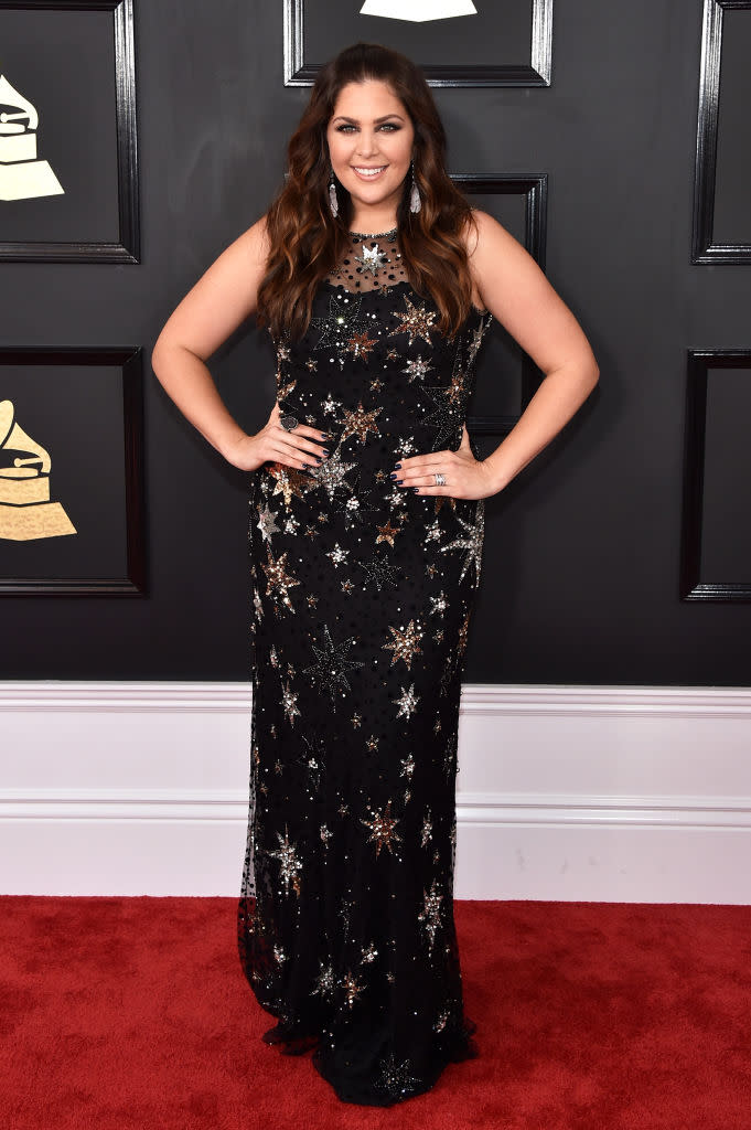 Hillary Scott in Jenny Packham. (Photo: Getty Images)