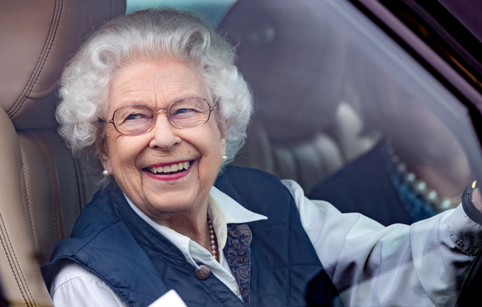 Queen Elizabeth II (Max Mumby/Indigo / Getty Images)