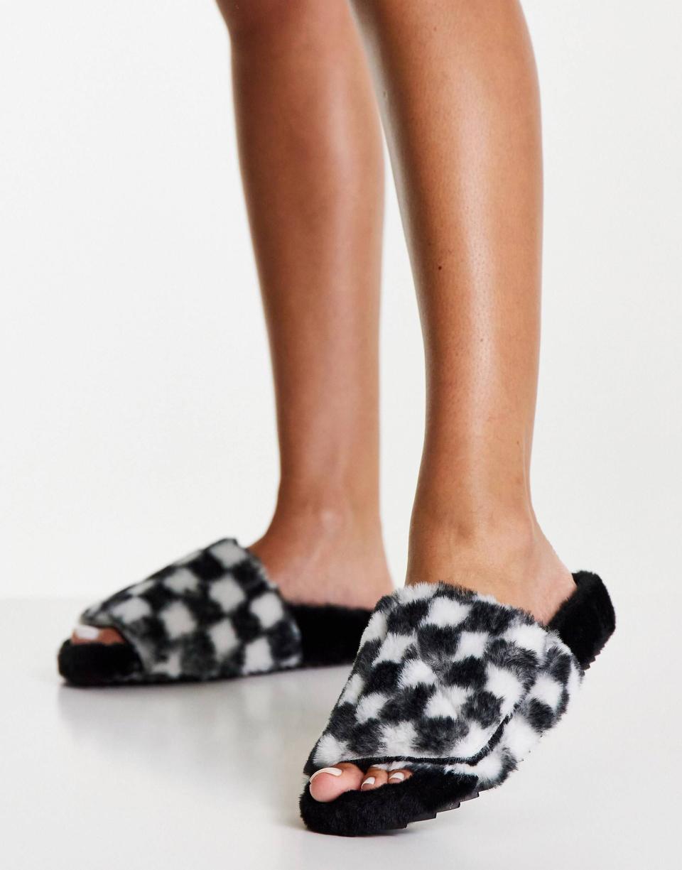 Checkerboard Mule Slippers