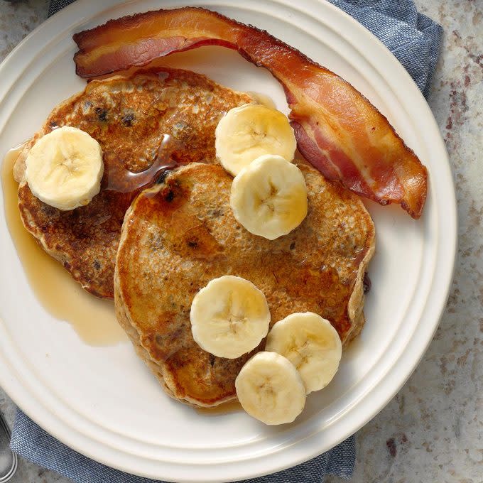 Banana Blueberry Pancakes Exps Bmz20 32350 B10 25 2b 5