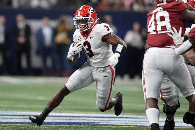 Georgia RB Zamir White taken in fourth round of 2022 NFL draft