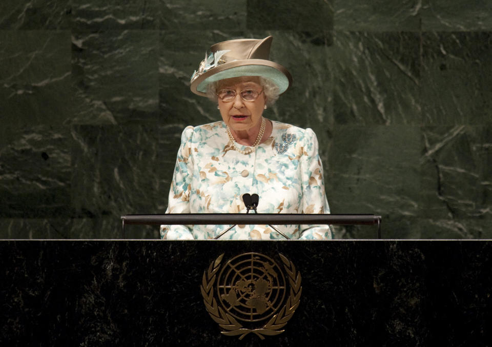 <p>Elizabeth II addresses the United Nations General Assembly in New York on 6 July 2010. (AFP via Getty Images)</p> 