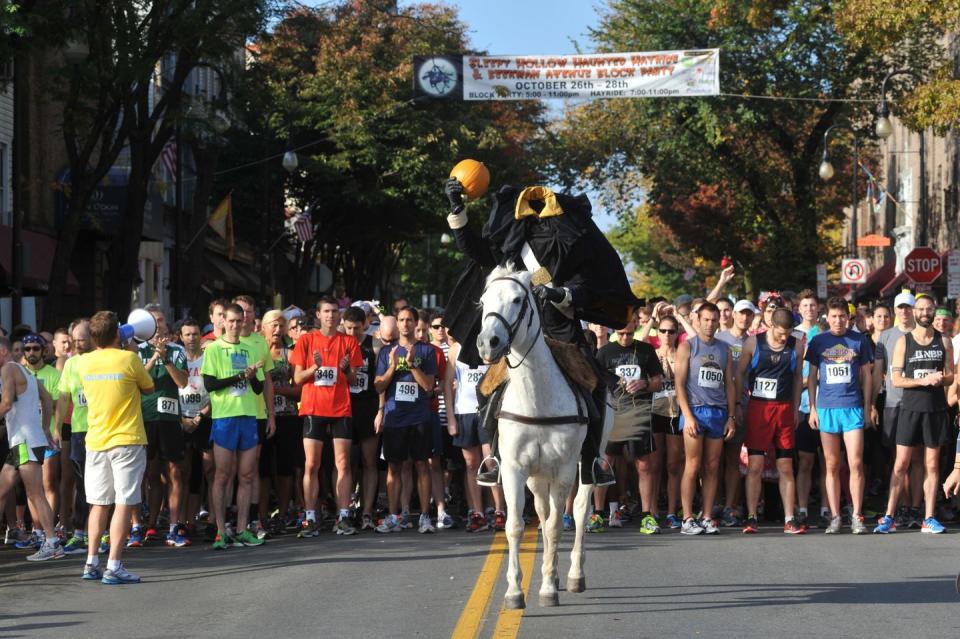 6) Sleepy Hollow Halloween 10K