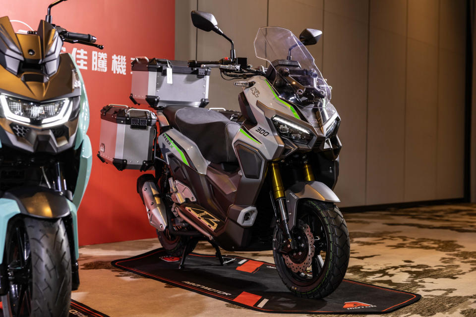 黃牌Brera X採用龍骨車架設計。