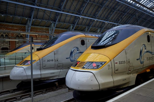 Passengers stranded for five hours on Eurostar train over e-cig