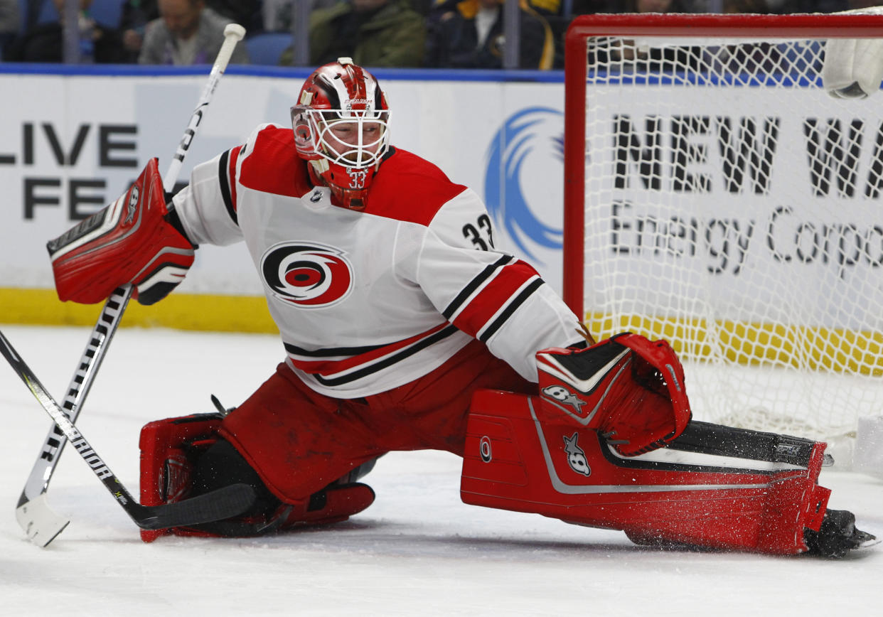 Goalie Scott Darling should see his numbers improve as Carolina’s young defense gains experience. (AP Photo/Jeffrey T. Barnes)