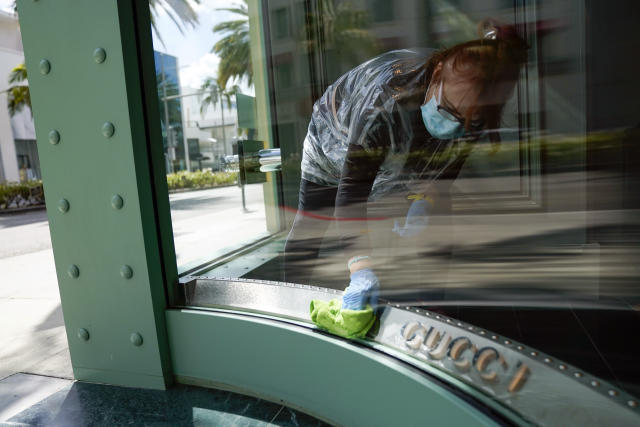 Tourists, high-end shoppers slowly returning to Rodeo Drive