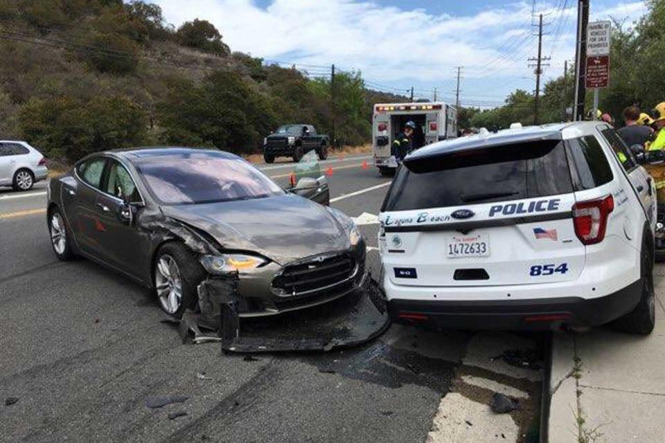 A Model S driver in Laguna Beach has crashed into a parked (and thankfully