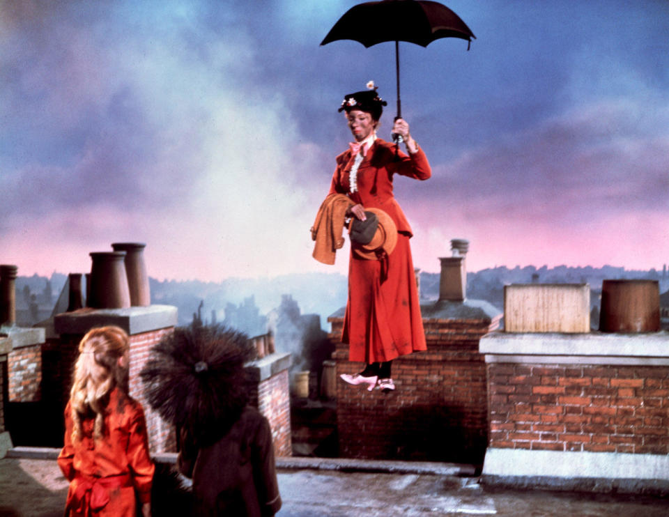 MARY POPPINS, Karen Dotrice, Julie Andrews, 1964