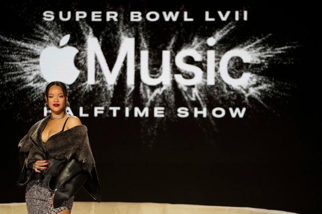 Rihanna reveals new Super Bowl Savage x Fenty collection: Here's what to  know - ABC News