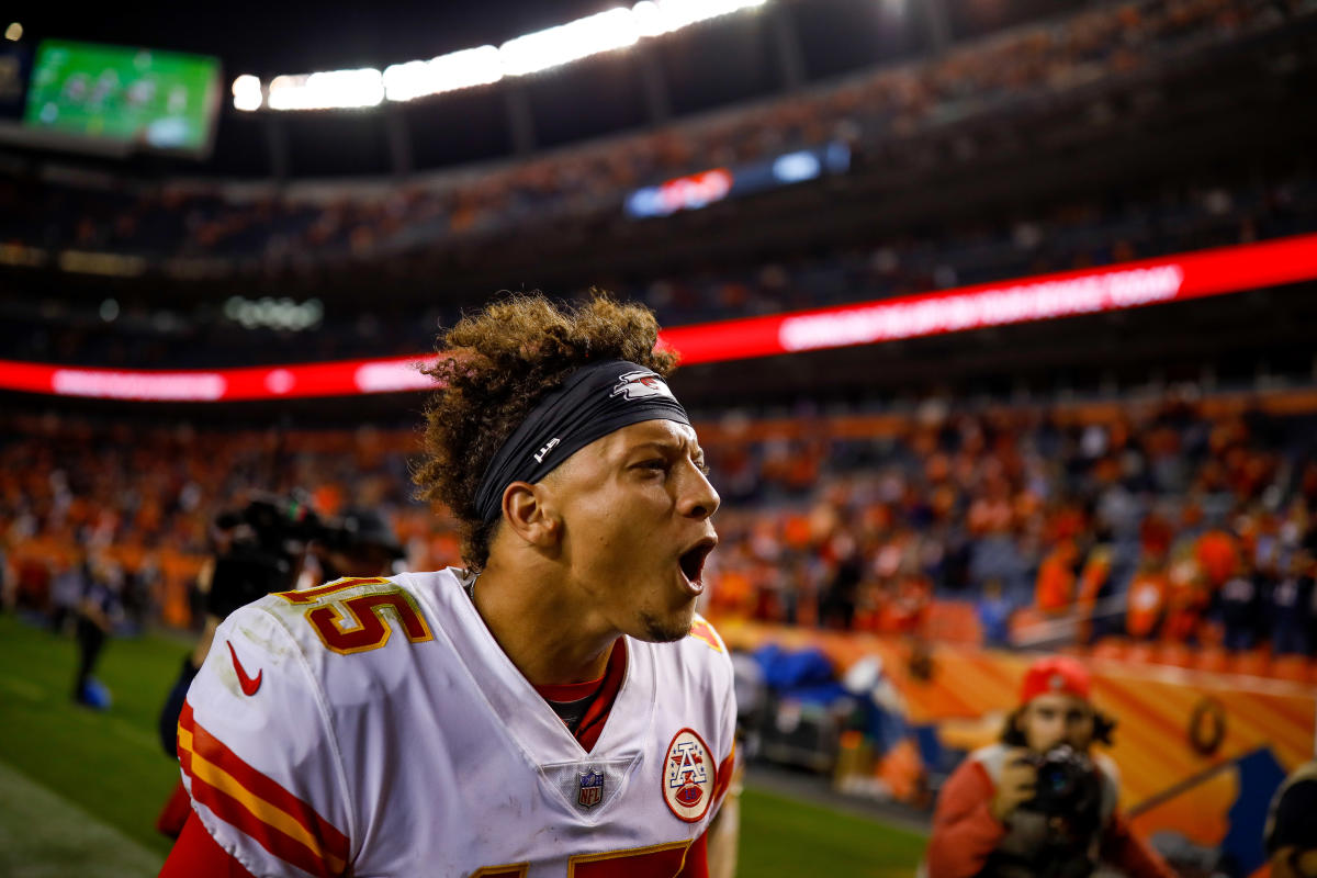 This Mac Jones-Patrick Mahomes Comparison Will Make Patriots Fans