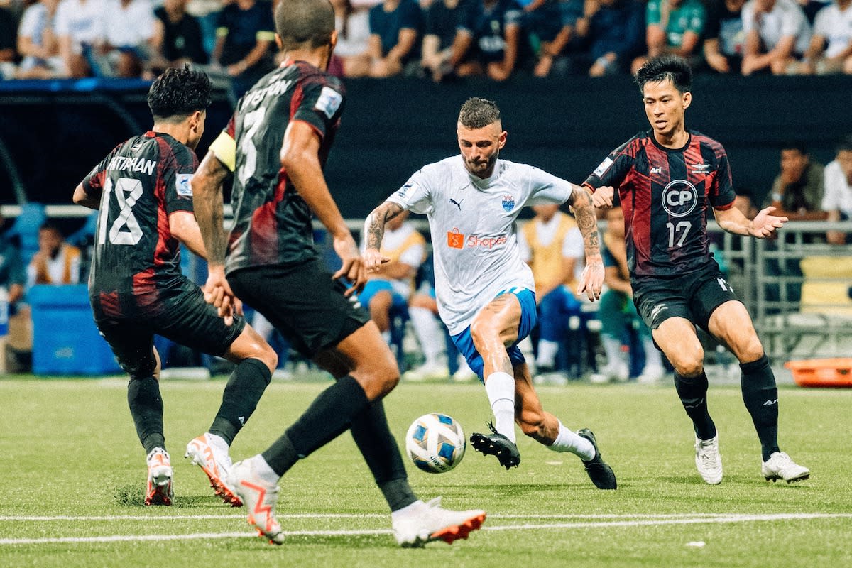 Lion City Sailors's Maxime Lestienne (centre) in action against Bangkok United in their AFC Champions League match at the Jalan Besar Stadium. (PHOTO: Lion City Sailors)