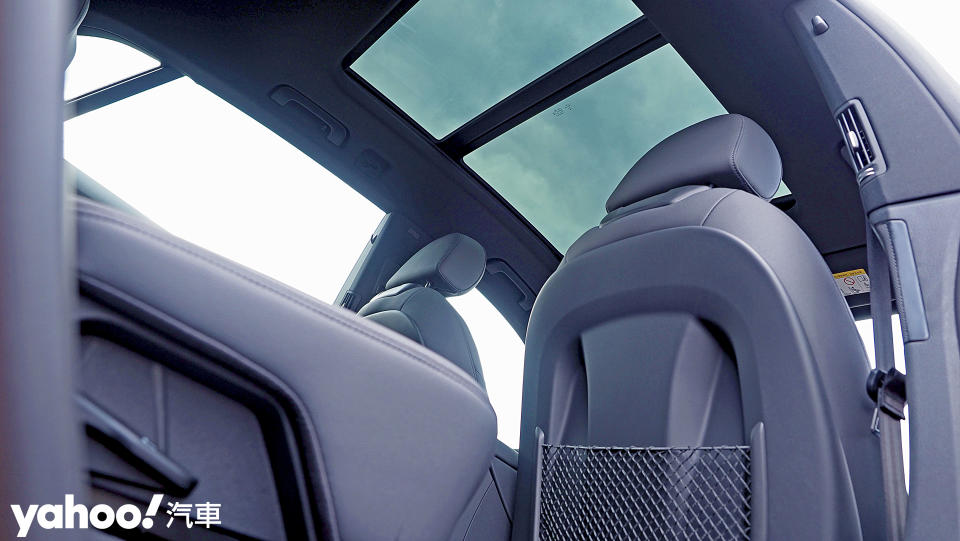 2021 Audi Q8 55 TFSI quattro S line海灣試駕！讓休旅也能擁有奔馳的儀式感