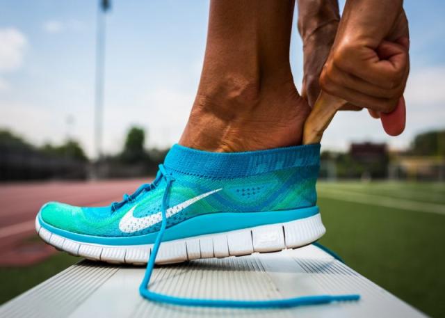 Imposible Novia alma Nike's Crazy New Running Shoe Is Basically A Sock