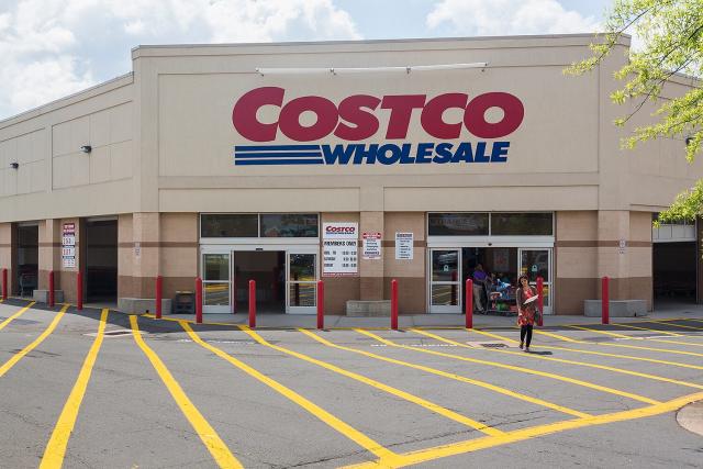 Costco Is Finally Testing Out Curbside Pickup at a Few Locations