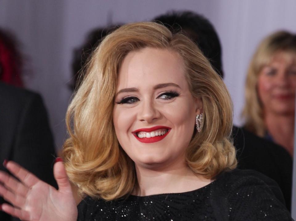 Adele ist wohl wieder offiziell vergeben. (Bild: DFree/Shutterstock.com)