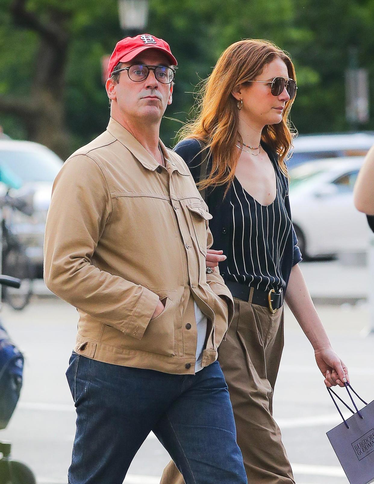 Jon-Hamm-and-Fiancee-Anna-Osceola-Have-Romantic-Date-Night-at-Cipraini-in-New-York-City--Photo-429