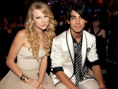 Taylor Swift & Joe Jonas