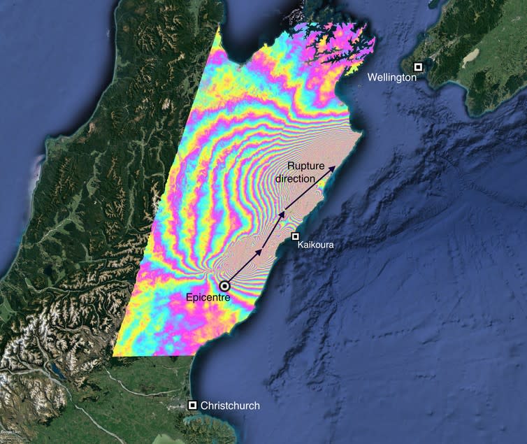 <span class="caption">Satellite radar data of the quake – each coloured fringe represents around 12 cm of ground movement.</span> <span class="attribution"><span class="source">Satellite data source: Geospatial Information Authority of Japan</span></span>