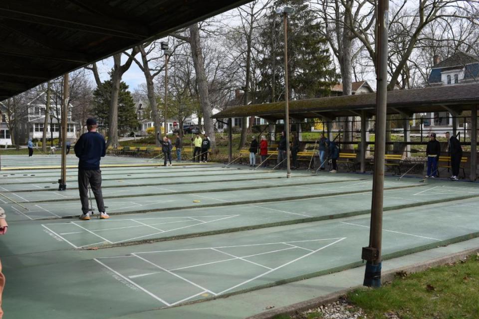 Shuffleboard was among the activities visitors tried this past weekend while visiting the area to wait for Monday's eclipse.