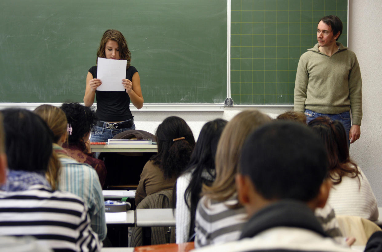 Le ministère de l'Éducation a dévoilé les détails du futur grand oral du bac. Sa mise en place inquiète déjà. 