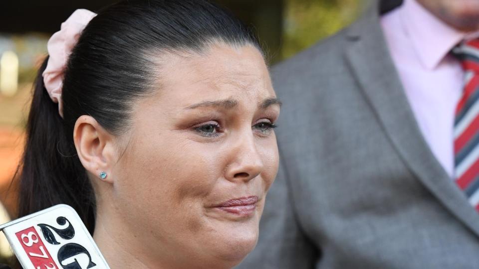 Bernice Swales,<span> the mother of 21-month-old Jordan Thompson, cries as she leaves the NSW Coroners Court</span>. Source: AAP