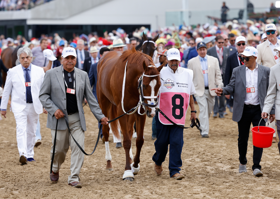 6 Popular Kentucky Derby Traditions Explained Yahoo Sports