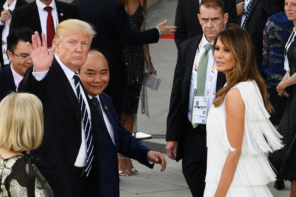 Melania channels 20's style for G20 Summit