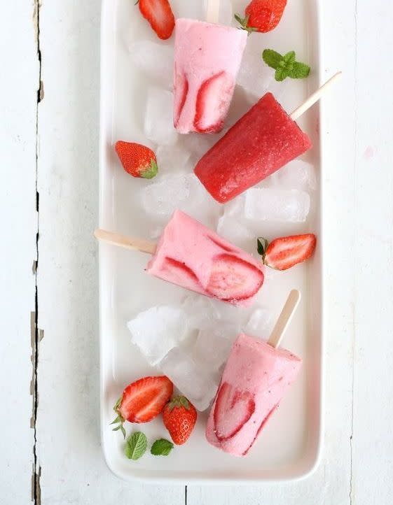 Yaourt glacé à la fraise