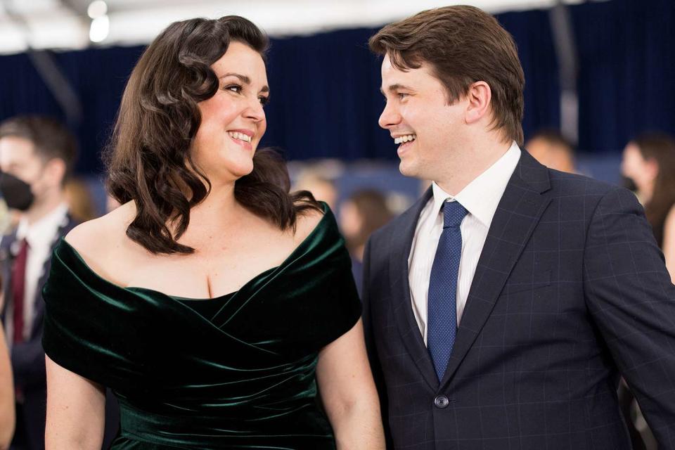 <p>Emma McIntyre/Getty Images for WarnerMedia</p> Melanie Lynskey and Jason Ritter