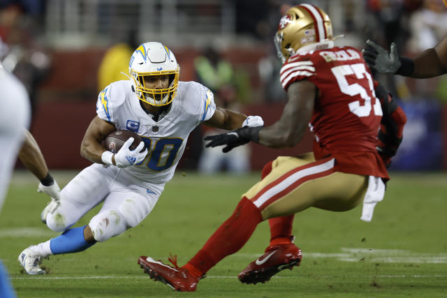 Chargers News: Writer Unpacks Inconsistent 2 Halves Against Las