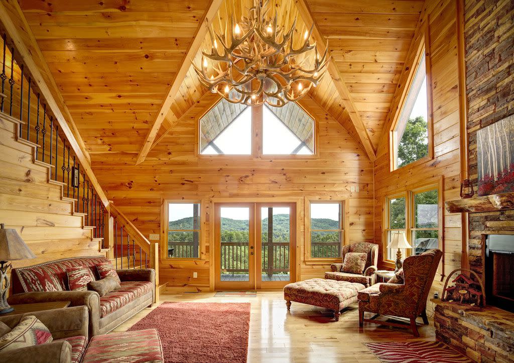 Inspiration Ridge Cabin: More