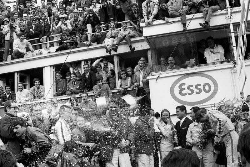 Dan Gurney, A J Foyt, Jo Siffert, Rainer Schlegelmilch, 24 Hours of Le Mans, Le Mans, 11 June 1967